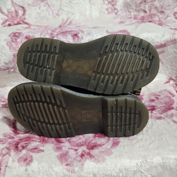 Dr. Martens Kids Blue Lace-Up Boots - Picture 4 of 5